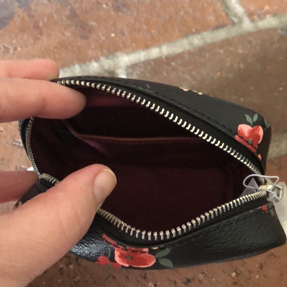 COACH Mini Boxy Cosmetic Case💄 - Wildflower Print - Picture 5 of 5